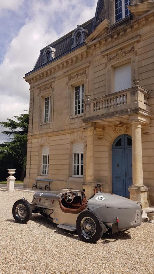 Villa Entiere Du Chateau Lacroix De Civrac 3 Ch, 3 Sdb, Piscine Xxl,Sauna, 4 Etoiles,7 Pers Экстерьер фото